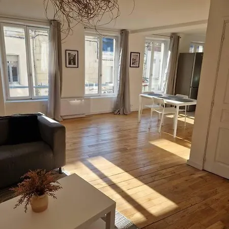 Apartman Hyper Centre, Spacieux, Lumineux *